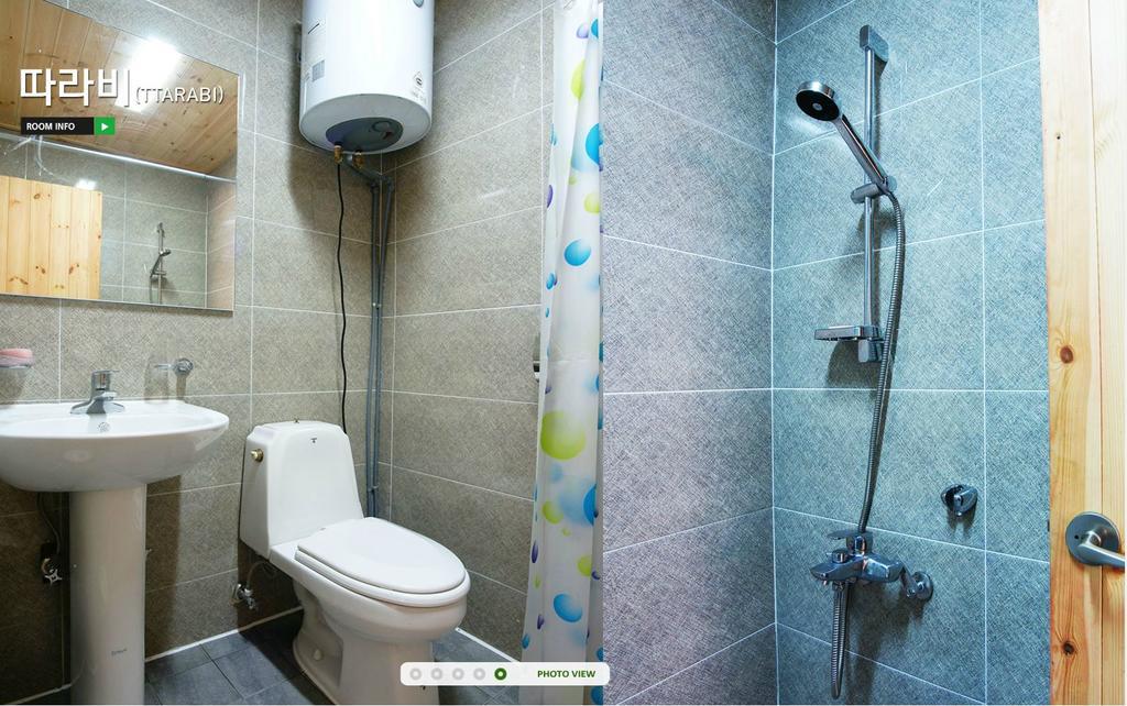Gotjawal Geomunoreum Pension Чеджудо Экстерьер фото