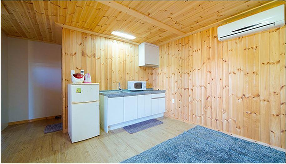 Gotjawal Geomunoreum Pension Чеджудо Экстерьер фото